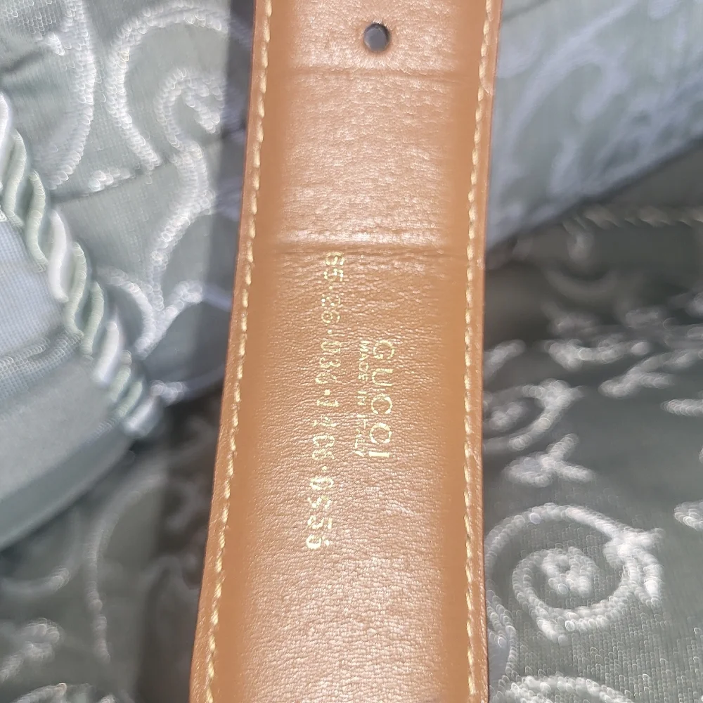 Gucci Black Leather Belt with Gold GUCCI G - Picture 2 of 5